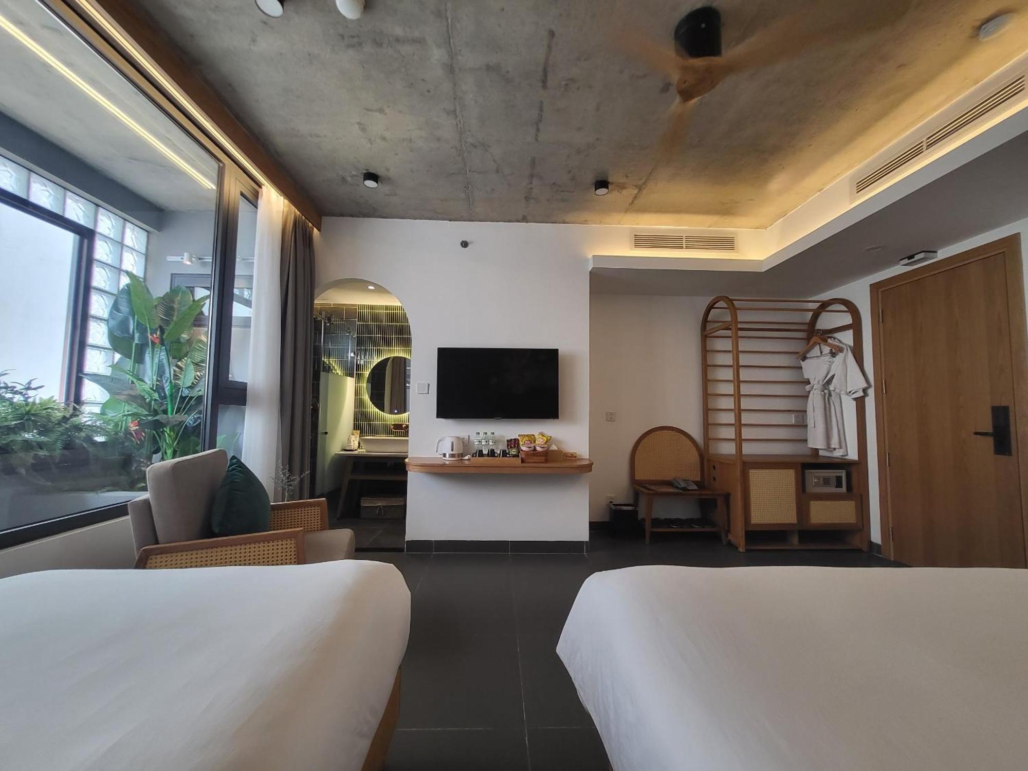 Leaf Beachfront Hotel Da Nang Buitenkant foto