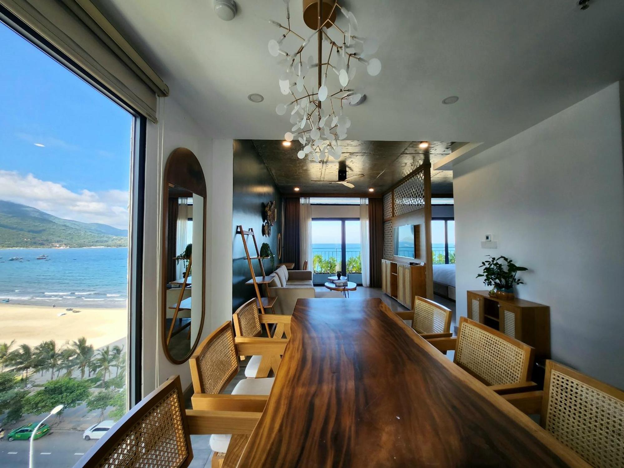 Leaf Beachfront Hotel Da Nang Buitenkant foto