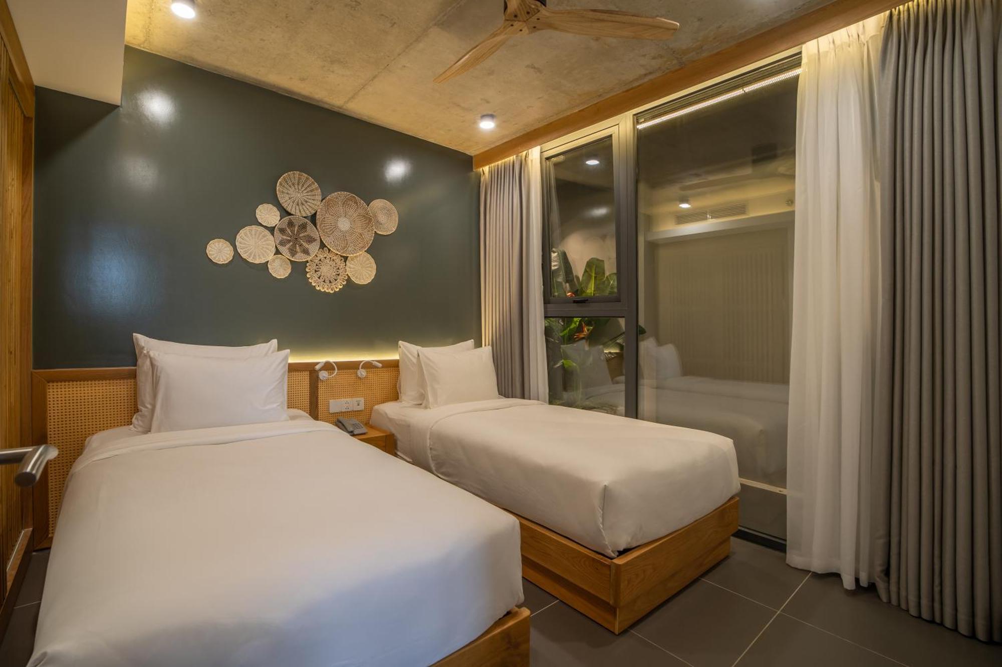 Leaf Beachfront Hotel Da Nang Buitenkant foto