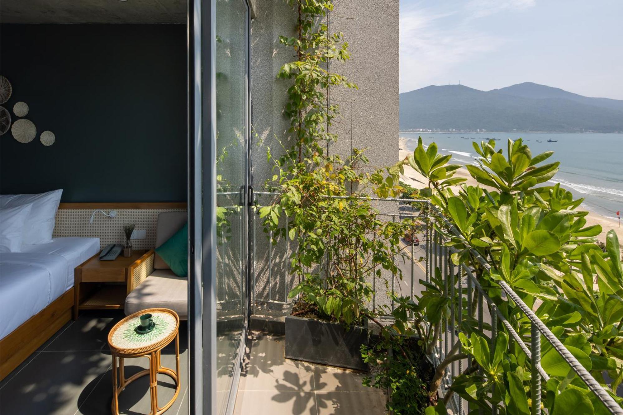Leaf Beachfront Hotel Da Nang Buitenkant foto